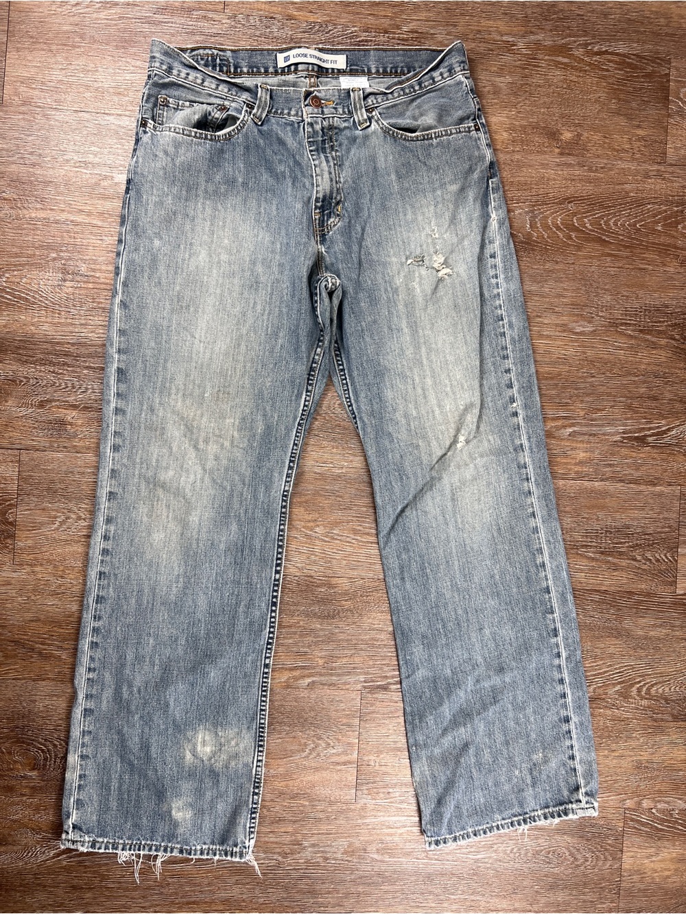 GAP Loose Straight Fit Jeans Thrashed Distressed Light Wash | Size: 34x32